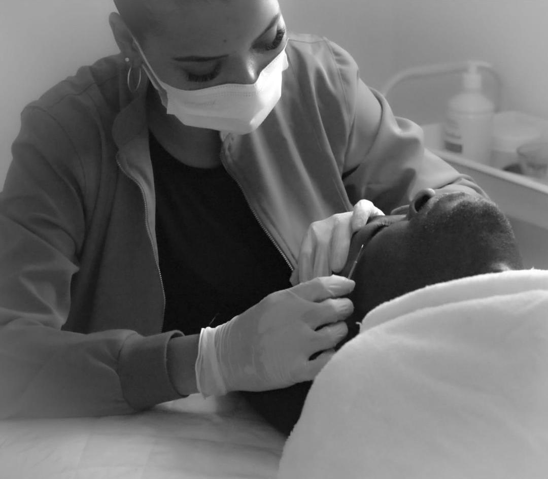 Dermaplaning